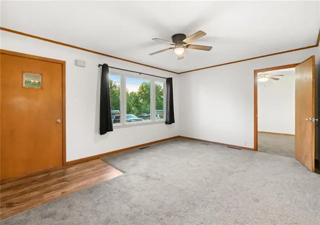 Photo 3 of Sale Pending at 807 S Willow St, Gallatin, MO 64640 | MLS# 2639089 | Listing updated on 2026-09-28