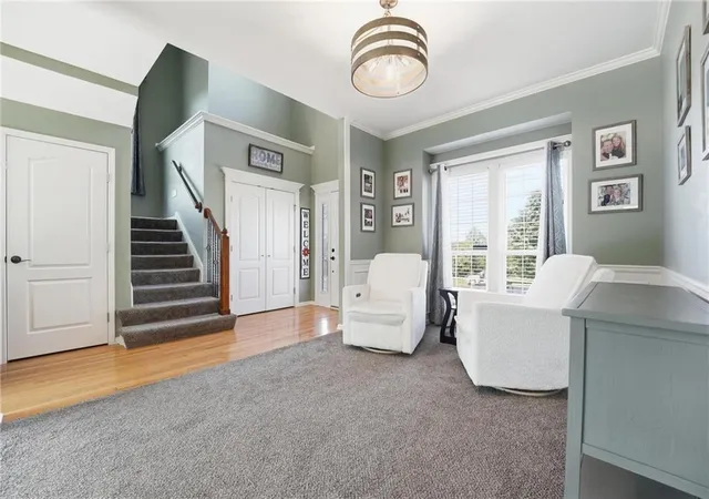 Photo 4 of Single family home for sale at 805 N Cherry Ln, Smithville, MO 64089 | MLS# 2639095 | Listing updated on 2026-09-02