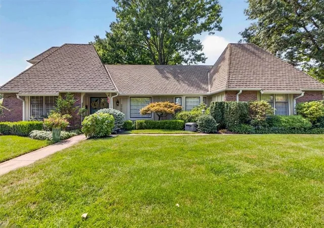 Single family home for sale at 9722 Briar St, Overland Park, KS 66207 | MLS# 2639111