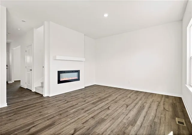 Photo 19 of Single family home for sale at 10612 N Richmond Ave, Kansas City, MO 64157 | MLS# 2639119 | Listing updated on 2026-09-05