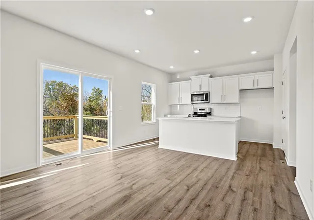 Photo 5 of Single family home for sale at 10612 N Richmond Ave, Kansas City, MO 64157 | MLS# 2639119 | Listing updated on 2026-09-05