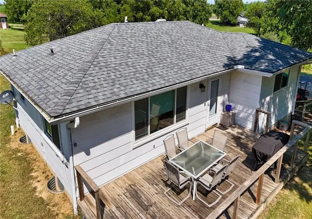 Photo 4 of Single family home for sale at 19550 Shane Ln, Weston, MO 64098 | MLS# 2639132 | Listing updated on 2026-09-03