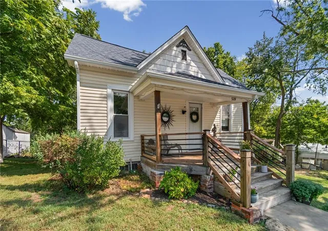 Photo 1 of Sale Pending at 519 N Morse Ave, Liberty, MO 64068 | MLS# 2639133 | Listing updated on 2026-09-24