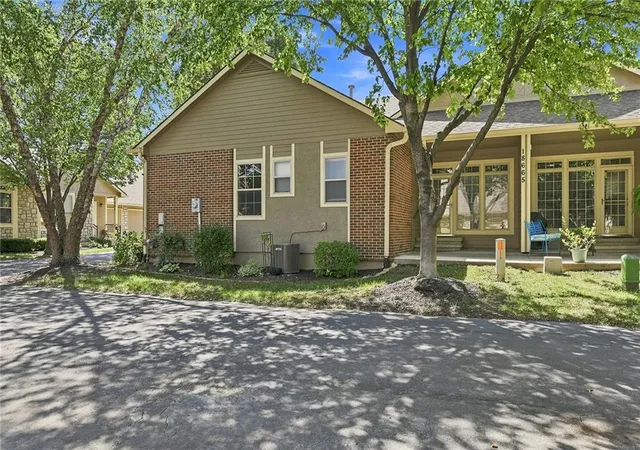 27th image of 18665 W 158th Ter #400, Olathe, KS 66062 | MLS# 2639146