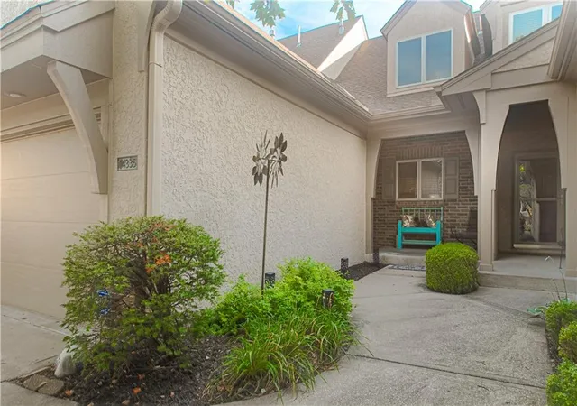 Photo 3 of Single family home for sale at 14335 Russell St, Overland Park, KS 66223 | MLS# 2639147 | Listing updated on 2026-09-30