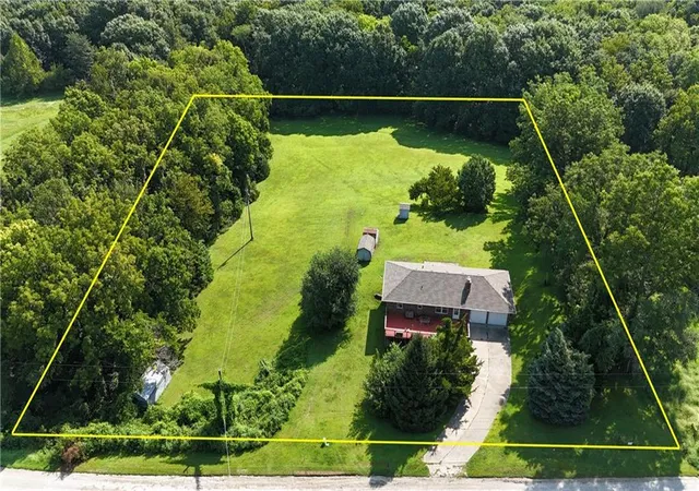 Single family home for sale at 12865 Jantzen Ln, Platte City, MO 64079 | MLS# 2639150