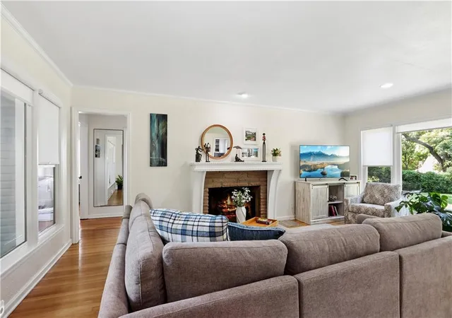Photo 4 of Single family home for sale at 2001 W 86Th St, Leawood, KS 66206 | MLS# 2639157 | Listing updated on 2026-10-01