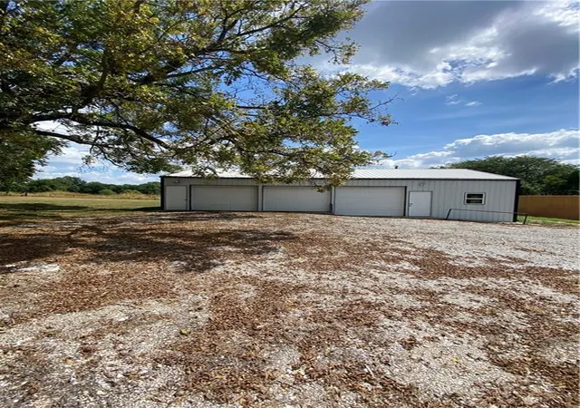 5th image of 1208 S Towers , Lots 51,52,53,54 St, Clinton, MO 64735 | MLS# 2639175