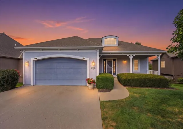 Photo 1 of Single family home for sale at 5704 Nw 108th Ct, Kansas City, MO 64154 | MLS# 2639177 | Listing updated on 2026-10-04