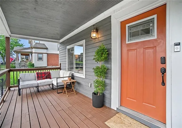 Photo 3 of Single family home for sale at 3012 Flora Ave, Kansas City, MO 64109 | MLS# 2639196 | Listing updated on 2026-09-18
