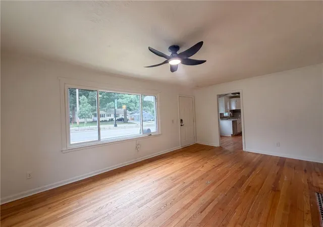Photo 2 of Single family home for sale at 5419 Roe Blvd, Roeland Park, KS 66205 | MLS# 2639203 | Listing updated on 2026-10-08