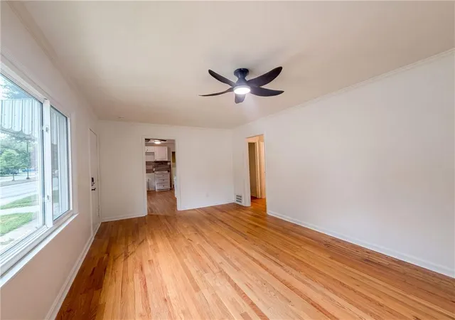 5th image of 5419 Roe Blvd, Roeland Park, KS 66205 | MLS# 2639203