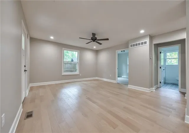 Photo 3 of Sale Pending at 703 N 12th St, Leavenworth, KS 66048 | MLS# 2639213 | Listing updated on 2026-10-22