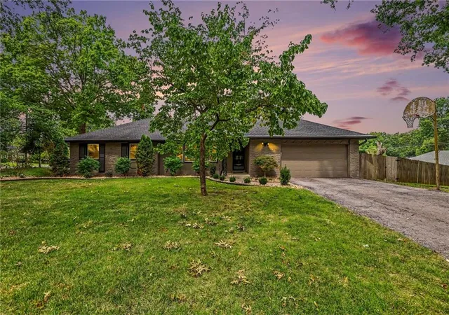 Single family home for sale at 7300 Waverly Ave, Kansas City, KS 66109 | MLS# 2639235