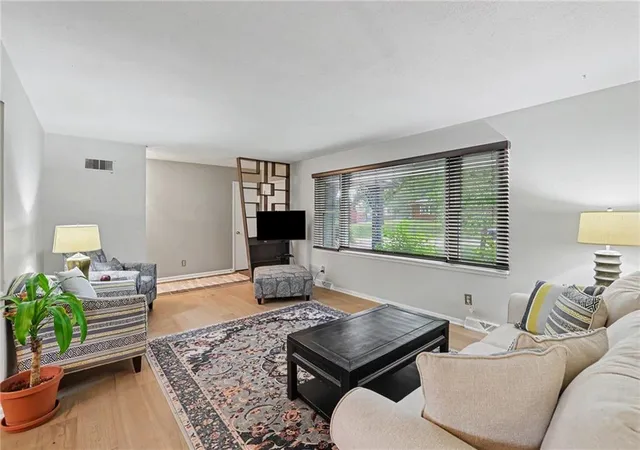 Photo 3 of Single family home for sale at 7300 Waverly Ave, Kansas City, KS 66109 | MLS# 2639235 | Listing updated on 2026-09-30