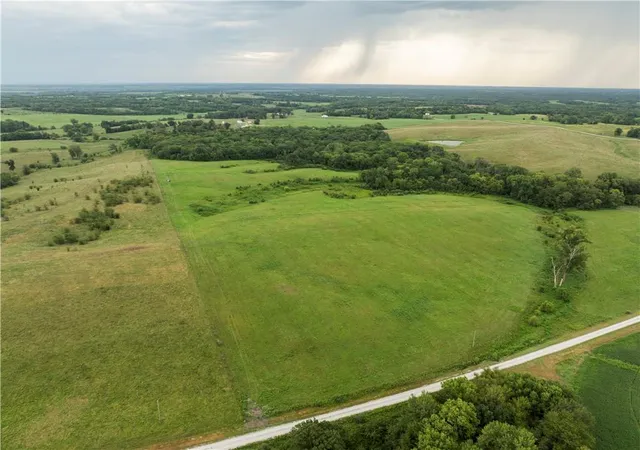 Photo 1 of Land for sale at 0000 E 320th Ave, Brimson, MO 64481 | MLS# 2639262 | Listing updated on 2026-10-06