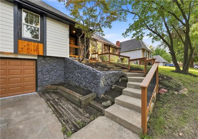 Photo 3 of Single family home for sale at 8143 Beaman St, Kansas City, MO 64151 | MLS# 2639269 | Listing updated on 2026-10-04