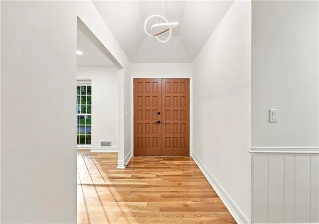 Photo 3 of Single family home for sale at 8143 Beaman St, Kansas City, MO 64151 | MLS# 2639269 | Listing updated on 2026-10-19