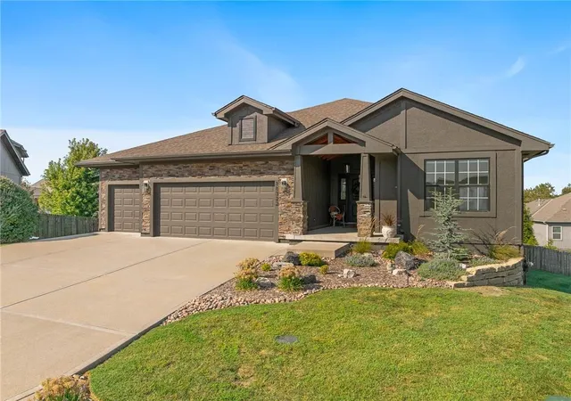 Photo 1 of Sale Pending at 11322 Kimball Ave, Kansas City, KS 66109 | MLS# 2639272 | Listing updated on 2026-09-06
