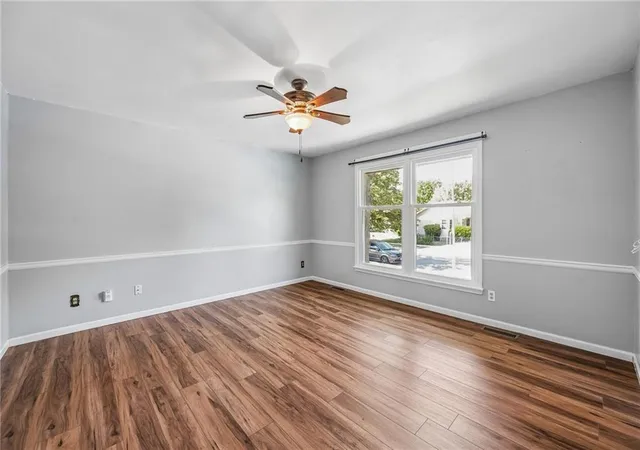 Photo 3 of Sale Pending at 7509 Nw 81St St, Kansas City, MO 64151 | MLS# 2639278 | Listing updated on 2026-09-24
