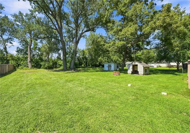 Photo 30 of Single family home for sale at 812 S 94th St, Kansas City, KS 66111 | MLS# 2639288 | Listing updated on 2026-09-06