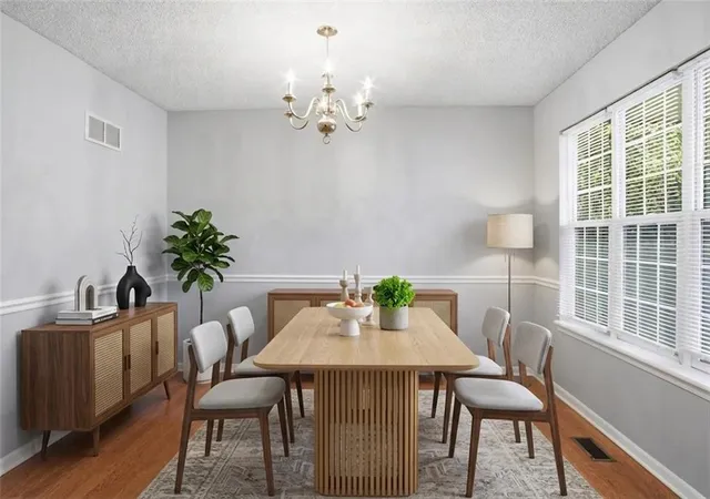 Photo 3 of Single family home for sale at 3939 Highland Ave, Kansas City, MO 64110 | MLS# 2639294 | Listing updated on 2026-09-02