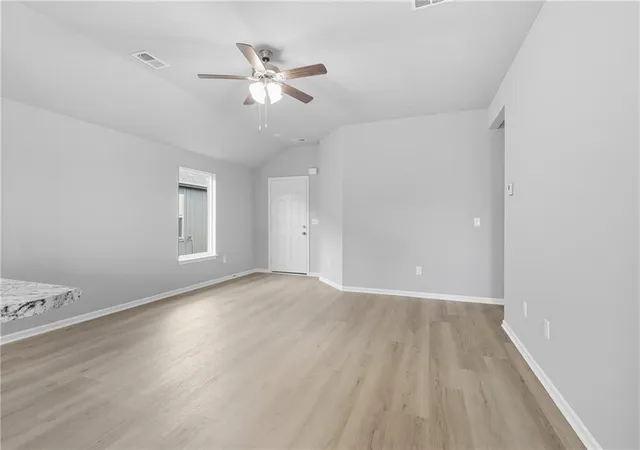 3rd image of 883 N Pear St, Gardner, KS 66030 | MLS# 2639307