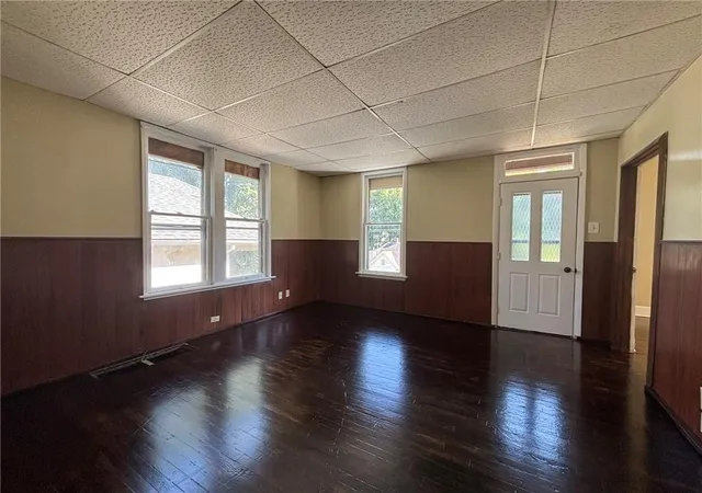 Photo 3 of Sale Pending at 603 Shady Ave, Saint Joseph, MO 64505 | MLS# 2639308 | Listing updated on 2026-09-02