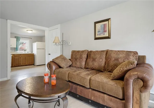 Photo 3 of Single family home for sale at 1809 N Main St, Trenton, MO 64683 | MLS# 2639329 | Listing updated on 2026-09-25