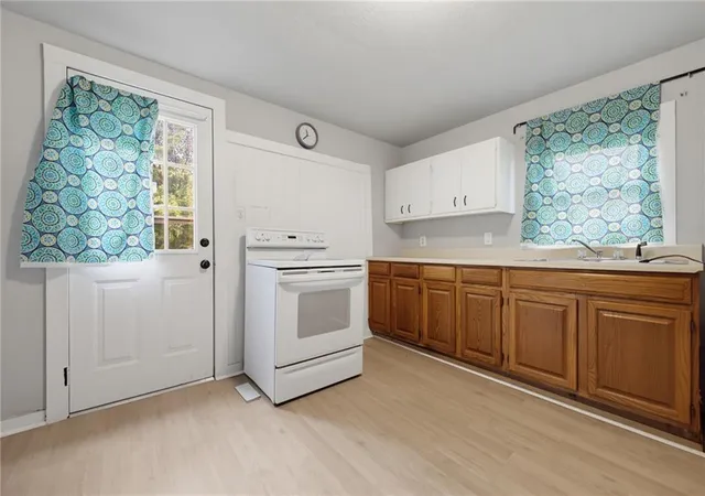 Photo 4 of Single family home for sale at 1809 N Main St, Trenton, MO 64683 | MLS# 2639329 | Listing updated on 2026-09-25
