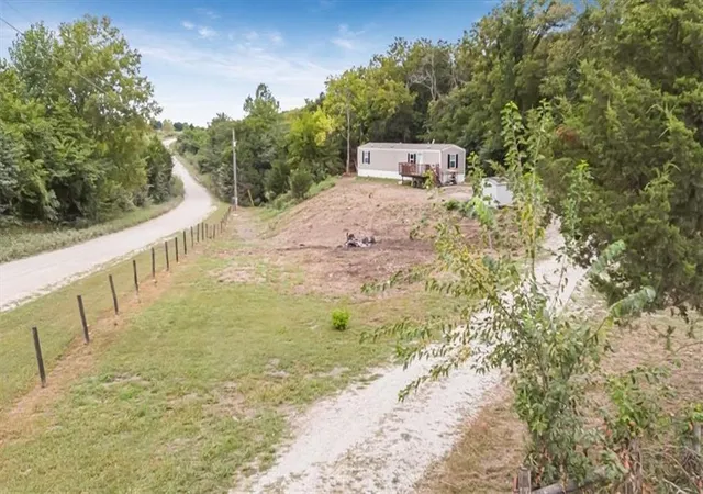 18th image of 581 Se 1200th Rd, Leeton, MO 64761 | MLS# 2639332