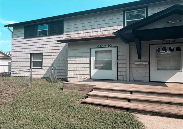 Photo 3 of Sale Pending at 704 Rhodes Ave, Grandview, MO 64030 | MLS# 2639347 | Listing updated on 2026-09-04