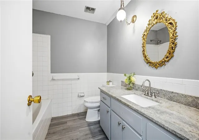 Photo 3 of Single family home for sale at 8113 E 96Th Ter, Kansas City, MO 64134 | MLS# 2639400 | Listing updated on 2026-10-02