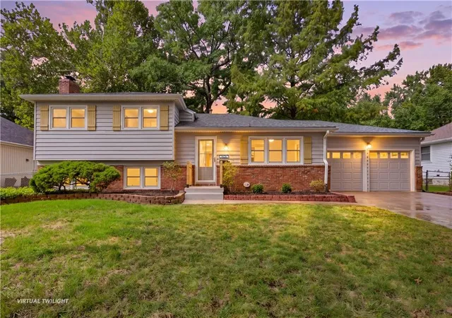 Photo 1 of Single family home for sale at 9624 Woodson Dr, Overland Park, KS 66207 | MLS# 2639403 | Listing updated on 2026-10-01