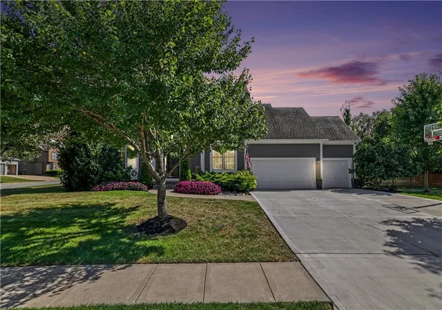 Photo 2 of Single family home for sale at 16915 W 161 St, Olathe, KS 66062 | MLS# 2639406 | Listing updated on 2026-09-17