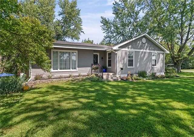1st image of 2392 Ne H Hwy, Turney, MO 64493 | MLS# 2639412