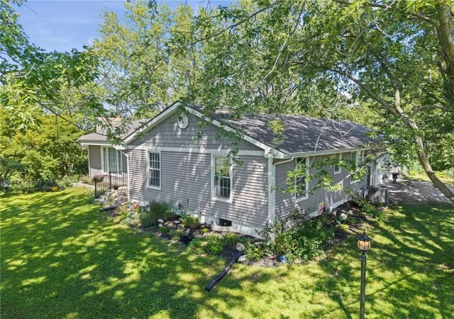 3rd image of 2392 Ne H Hwy, Turney, MO 64493 | MLS# 2639412