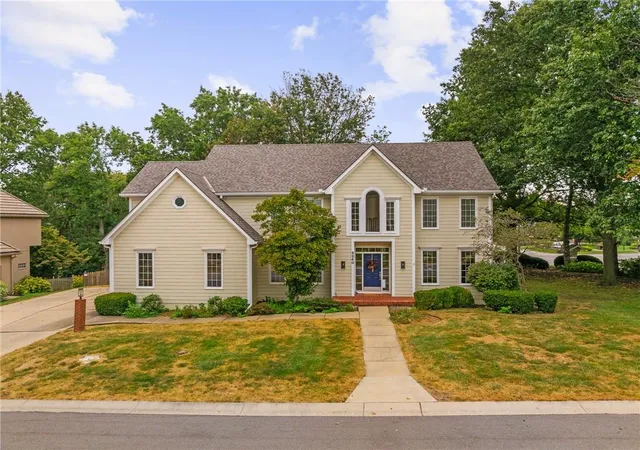 Photo 1 of Sale Pending at 5240 W 127th Terrace, Leawood, KS 66209 | MLS# 2639420 | Listing updated on 2026-09-14