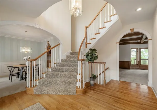 Photo 3 of Sale Pending at 5240 W 127th Terrace, Leawood, KS 66209 | MLS# 2639420 | Listing updated on 2026-09-14