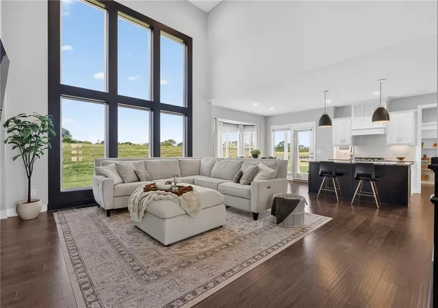 Photo 3 of Single family home for sale at 10514 N Hawthorne Ave, Kansas City, MO 64157 | MLS# 2639423 | Listing updated on 2026-09-05