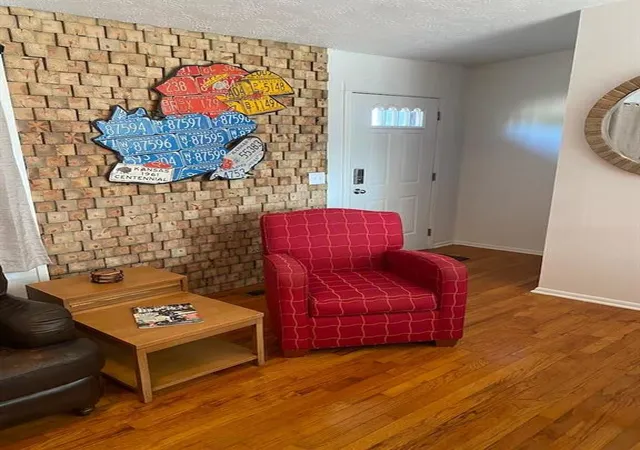 3rd image of 1103 Kasold Dr, Lawrence, KS 66049 | MLS# 2639435