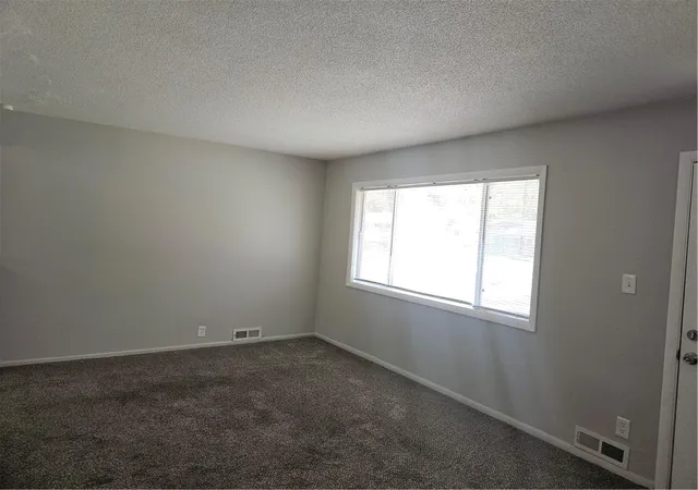 Photo 5 of Sale Pending at 11402 Crystal Ave, Kansas City, MO 64134 | MLS# 2639437 | Listing updated on 2026-08-30