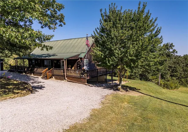 Photo 4 of Single family home for sale at 29757 Mm Hwy, Warsaw, MO 65355 | MLS# 2639460 | Listing updated on 2026-10-07
