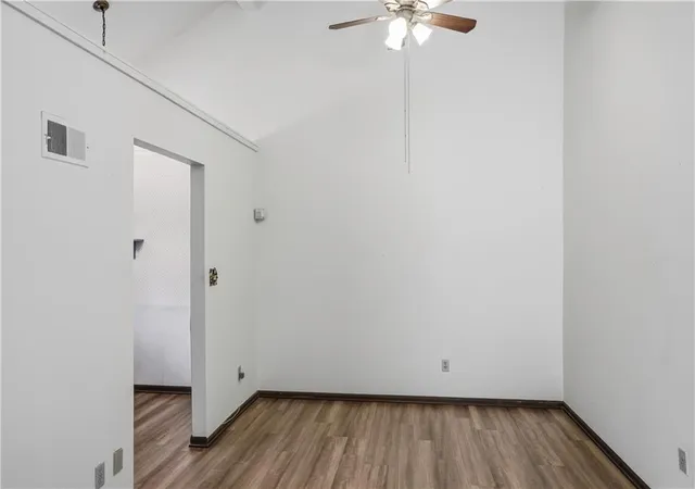 Photo 4 of Townhouse for sale at 5970 N Bellefontaine Ave, Kansas City, MO 64119 | MLS# 2639466 | Listing updated on 2026-09-03