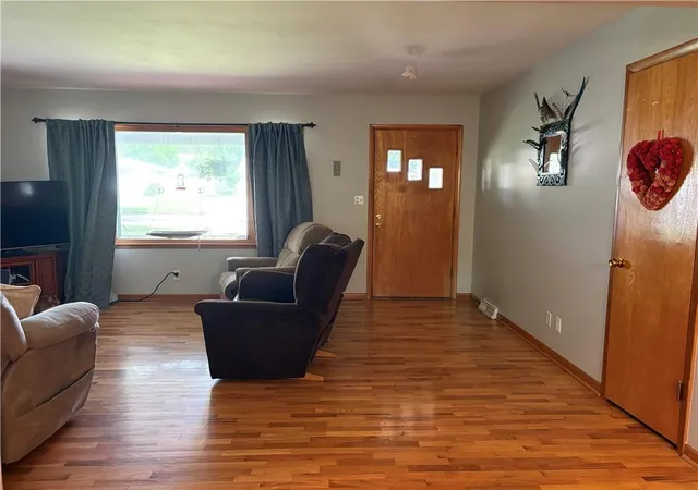 Photo 2 of Sale Pending at 1815 Olive St, Leavenworth, KS 66048 | MLS# 2639473 | Listing updated on 2026-09-22