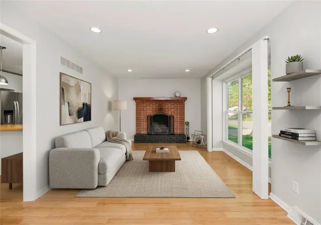 Photo 2 of Single family home for sale at 3116 N 84Th Ter, Kansas City, KS 66109 | MLS# 2639476 | Listing updated on 2026-09-22