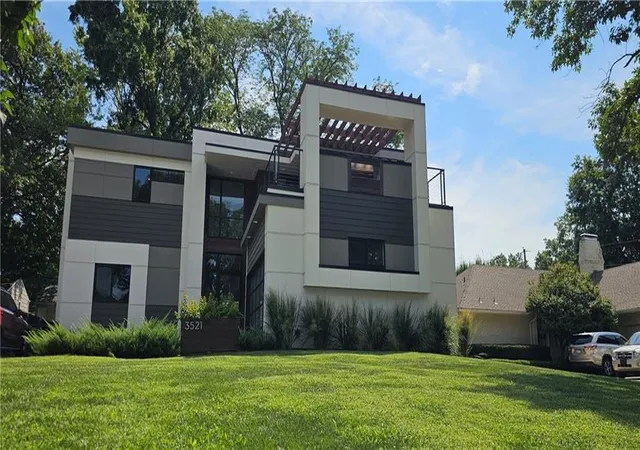 1st image of 3521 W 73rd St, Prairie Village, KS 66208 | MLS# 2639489
