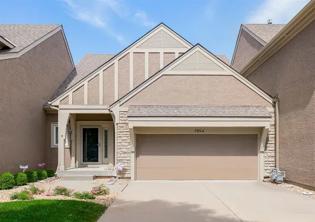 Photo 1 of Sale Pending at 7854 W 157th Ter, Overland Park, KS 66223 | MLS# 2639499 | Listing updated on 2026-09-03
