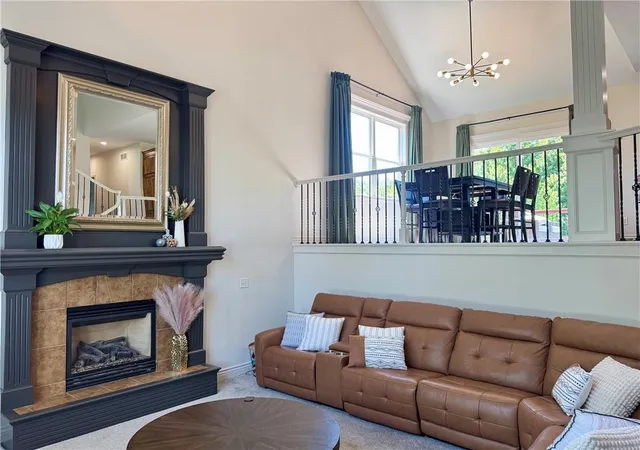 Photo 3 of Sale Pending at 112 S Westglen Dr, Raymore, MO 64083 | MLS# 2639509 | Listing updated on 2026-09-21