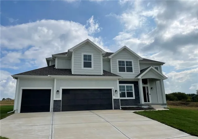 Photo 1 of Sale Pending at 9006 N Colorado Ave, Kansas City, MO 64156 | MLS# 2639515 | Listing updated on 2026-08-29